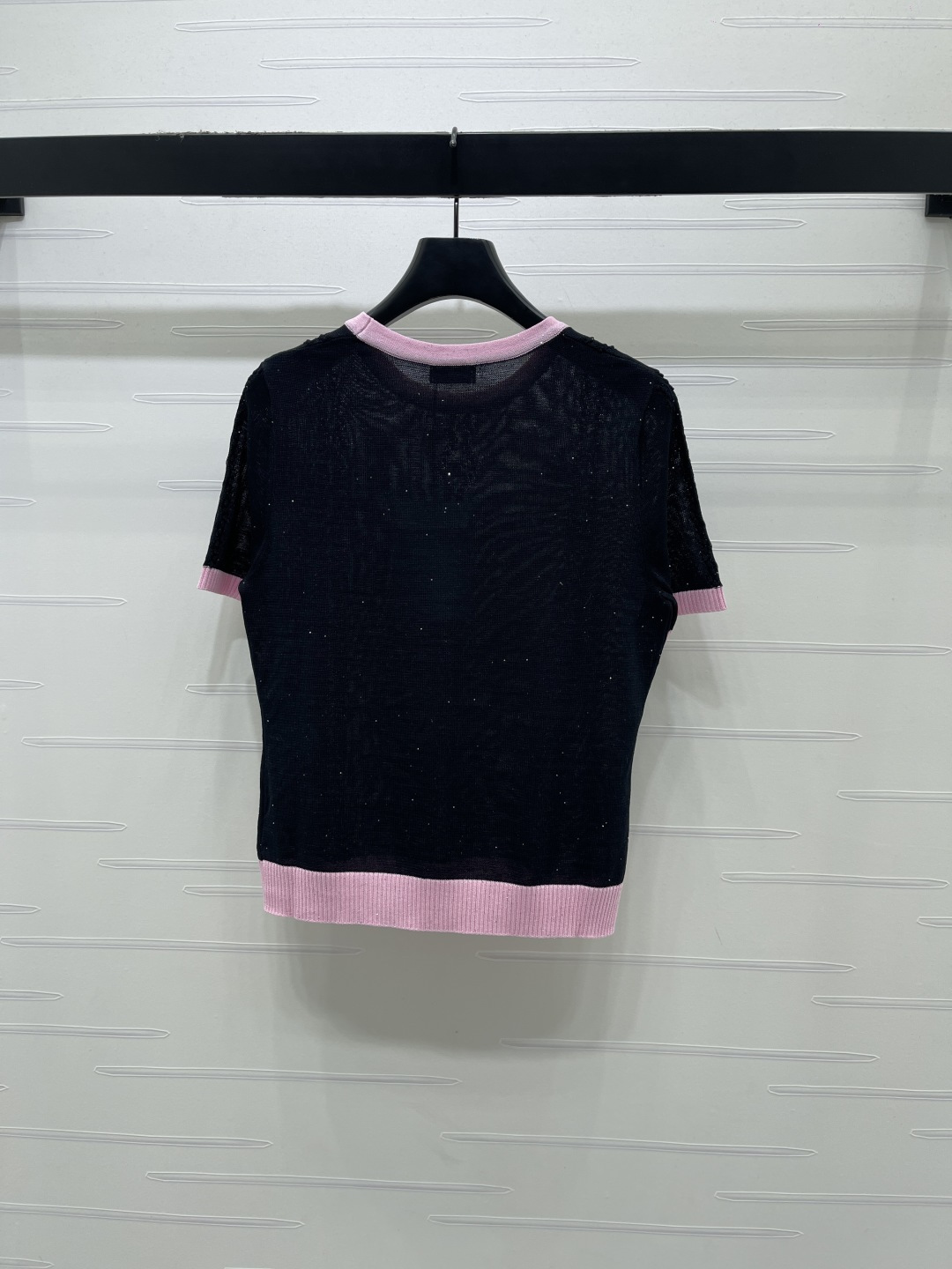 Women's short sleeves